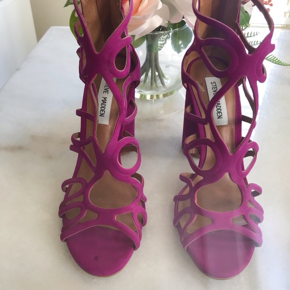 Steve Madden - Picture 2 of 6